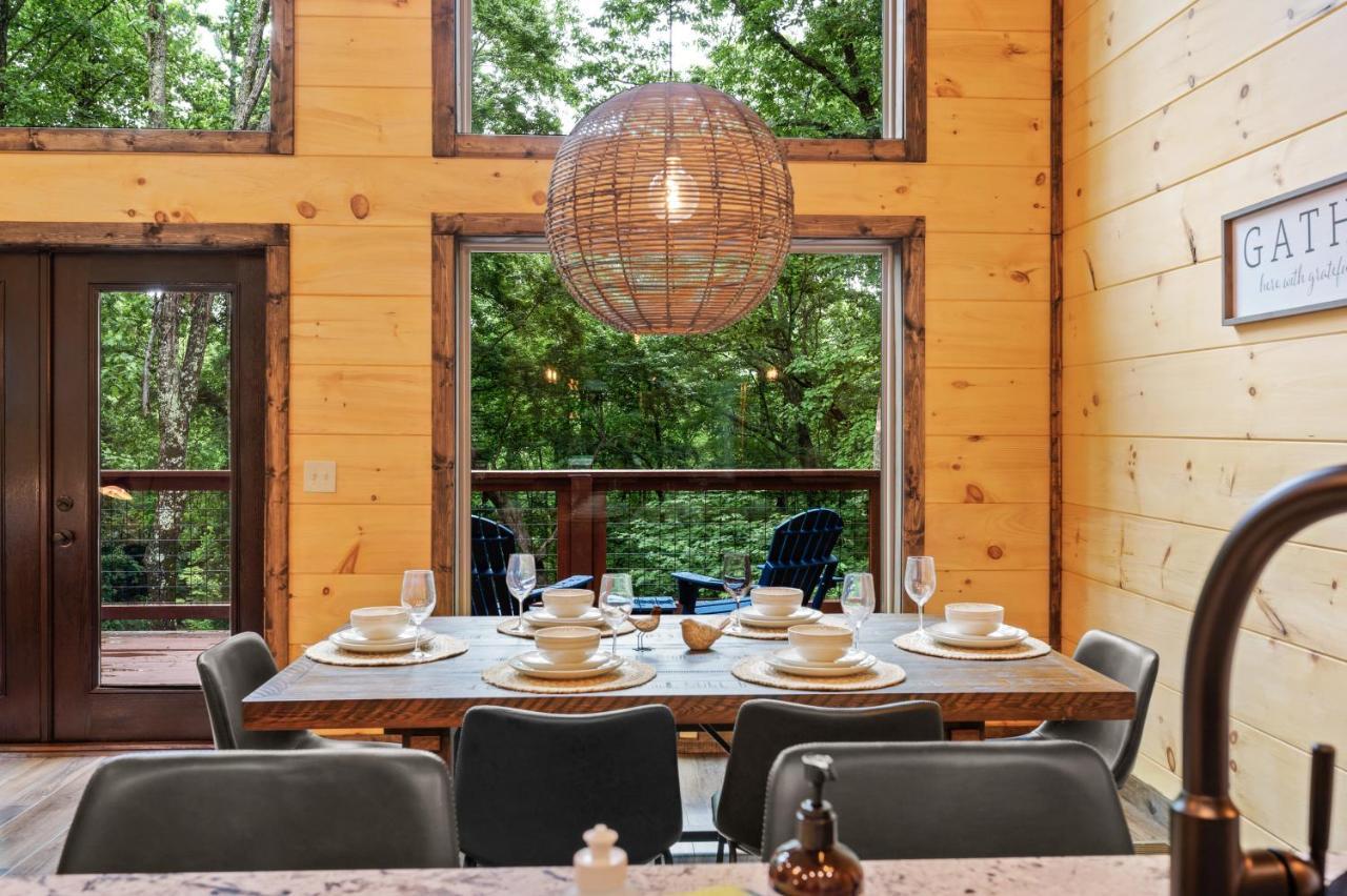 New Cozy Mountain Cabin Hot Tub Near Downtown Gatlinburg Exterior foto