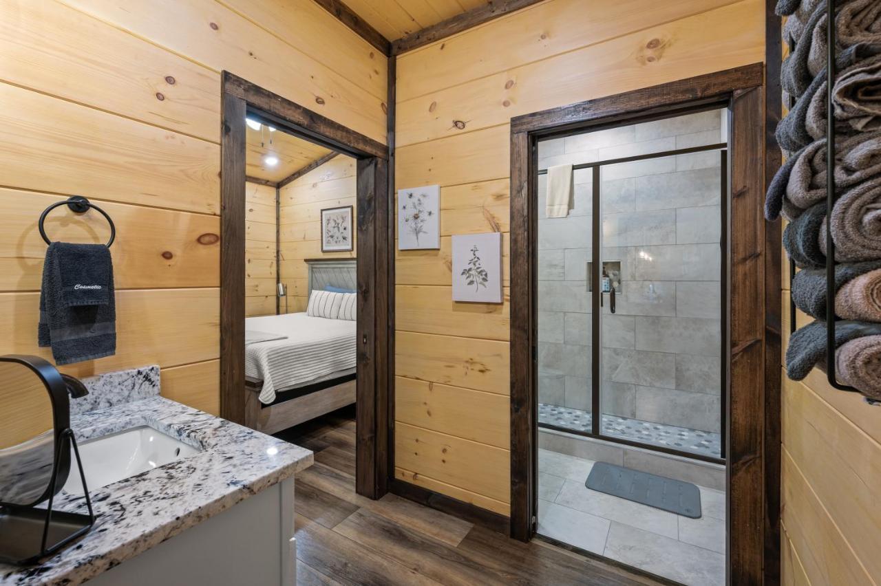 New Cozy Mountain Cabin Hot Tub Near Downtown Gatlinburg Exterior foto
