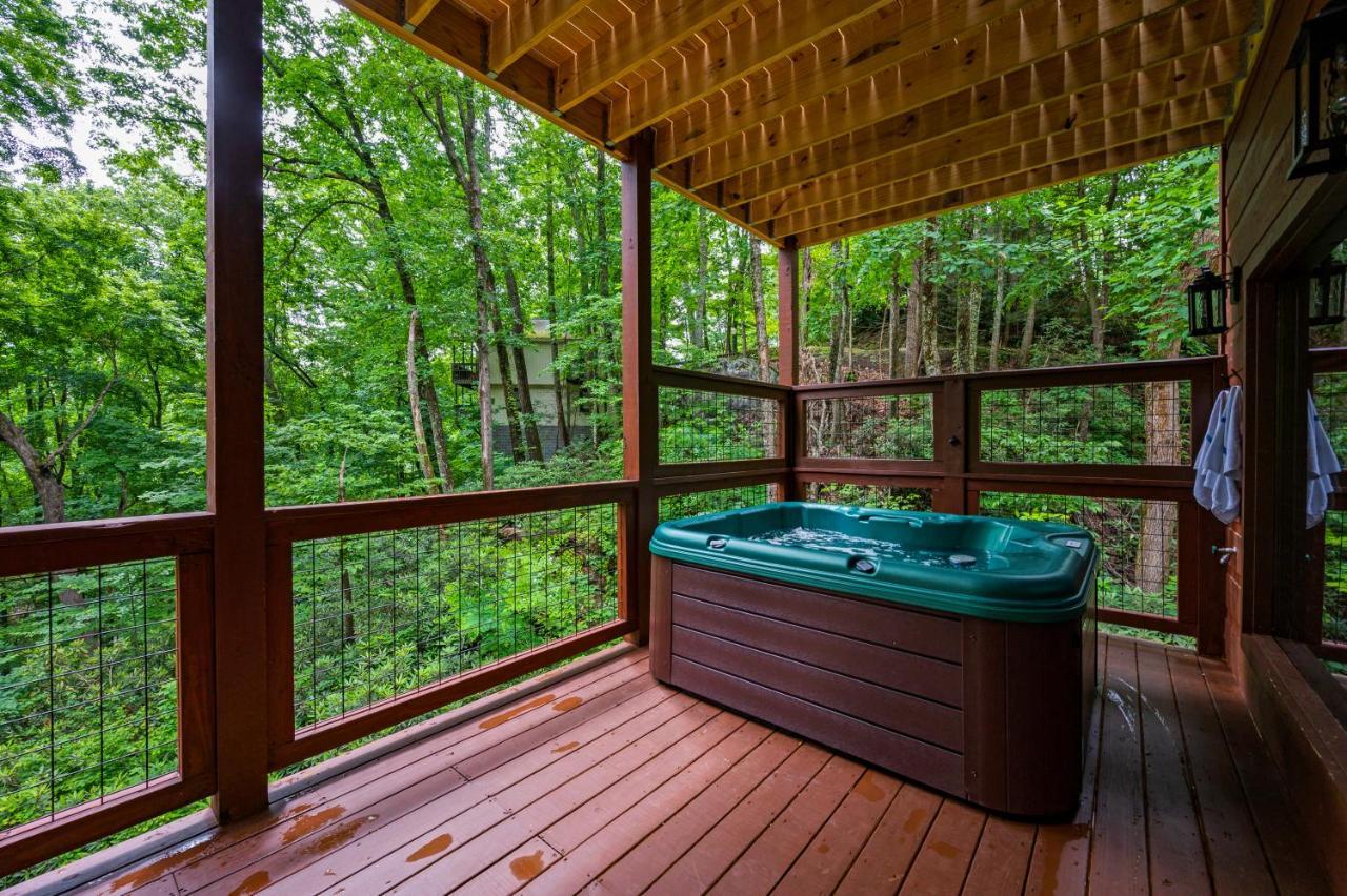 New Cozy Mountain Cabin Hot Tub Near Downtown Gatlinburg Exterior foto