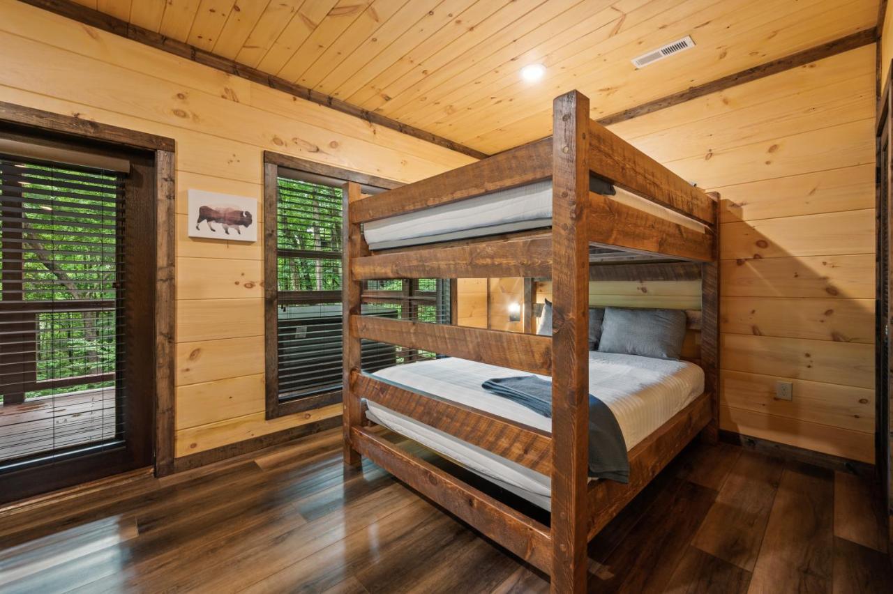 New Cozy Mountain Cabin Hot Tub Near Downtown Gatlinburg Exterior foto
