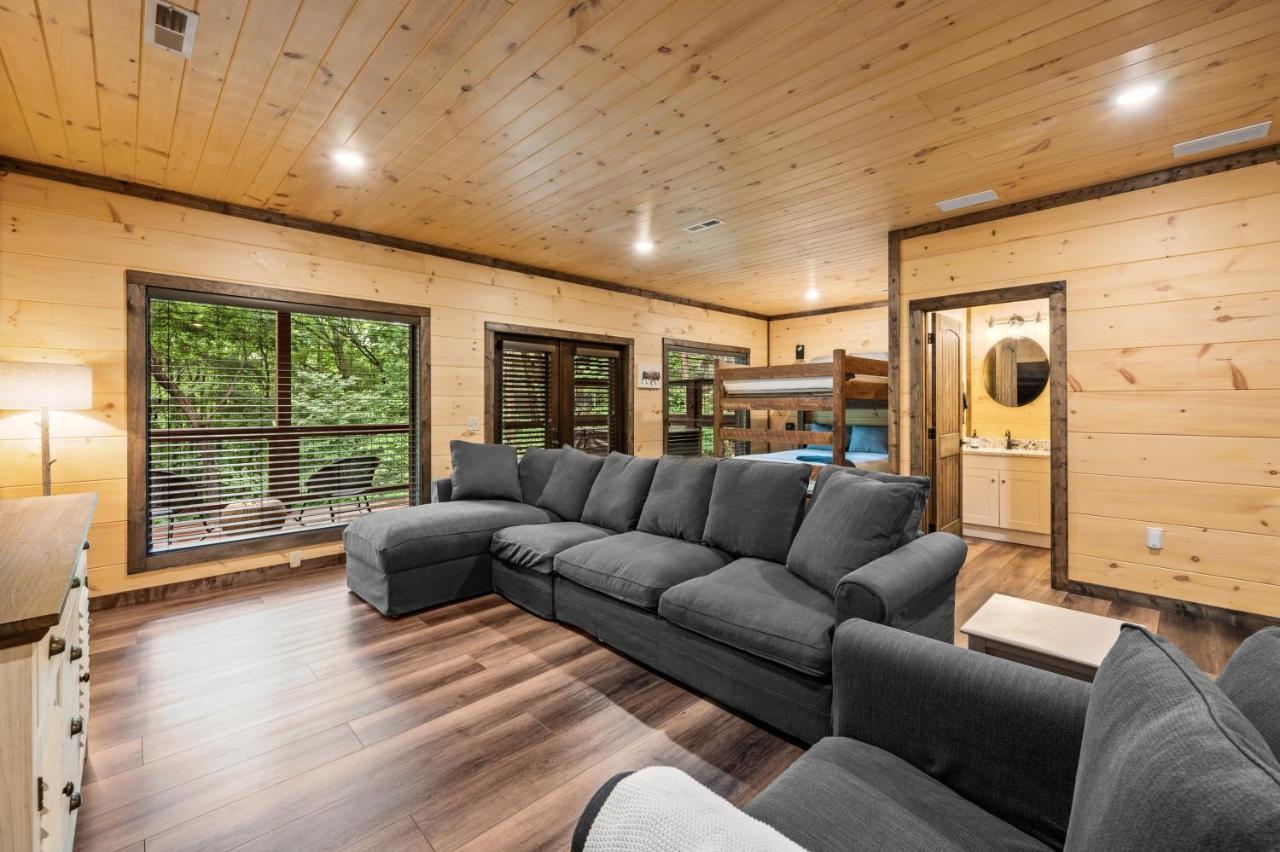 New Cozy Mountain Cabin Hot Tub Near Downtown Gatlinburg Exterior foto